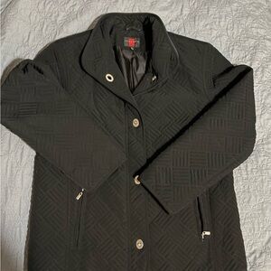 Gallery Black Quilted Jacket Geometric Patter Twist Lock
Fastener Snap Button M